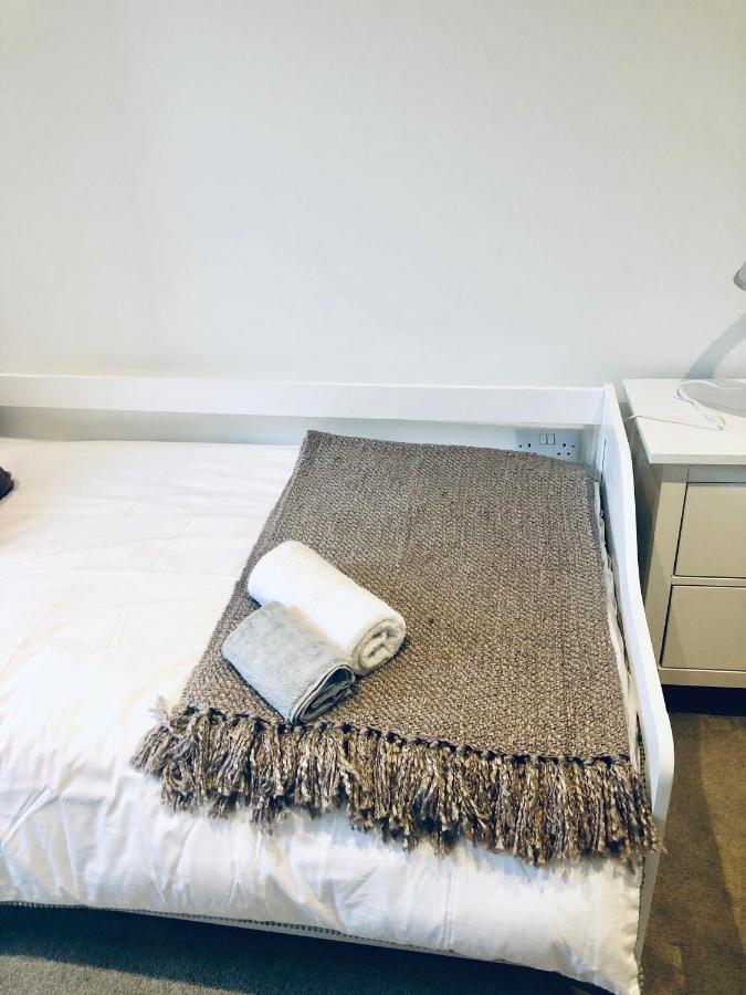Snapos Luxury Serviced Apartment - Meridian House Bedford Luaran gambar