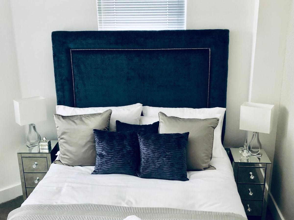 Snapos Luxury Serviced Apartment - Meridian House Bedford Luaran gambar