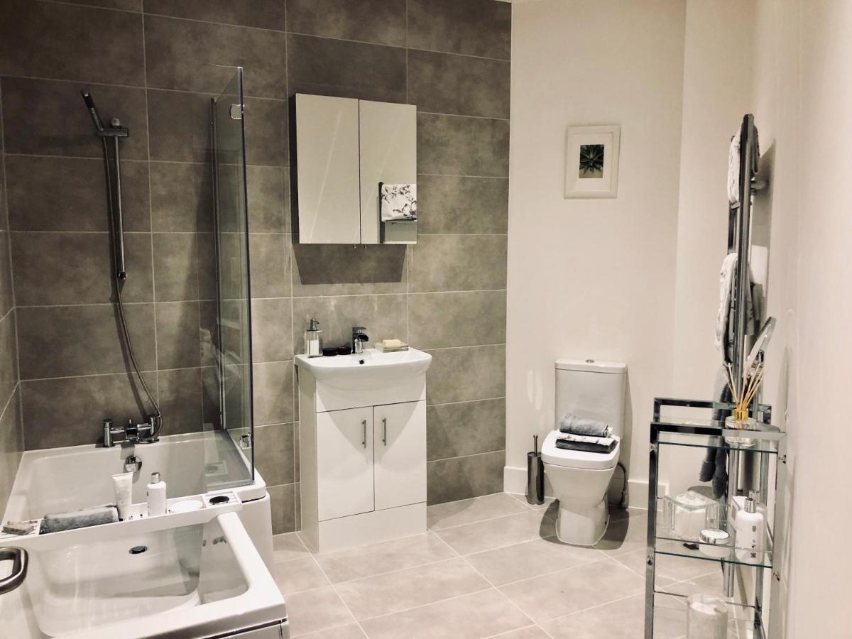 Snapos Luxury Serviced Apartment - Meridian House Bedford Luaran gambar