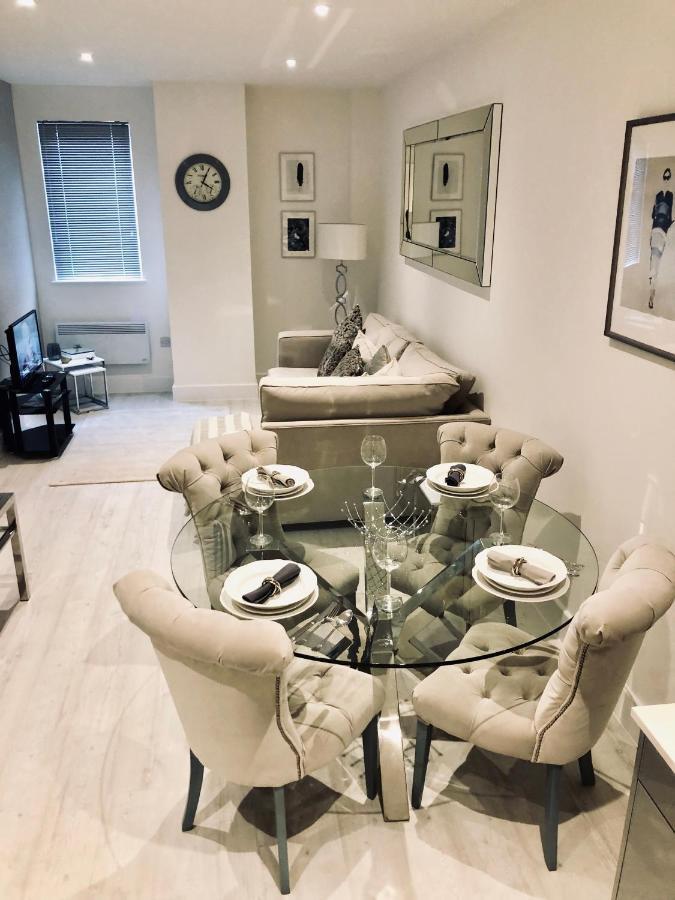 Snapos Luxury Serviced Apartment - Meridian House Bedford Luaran gambar