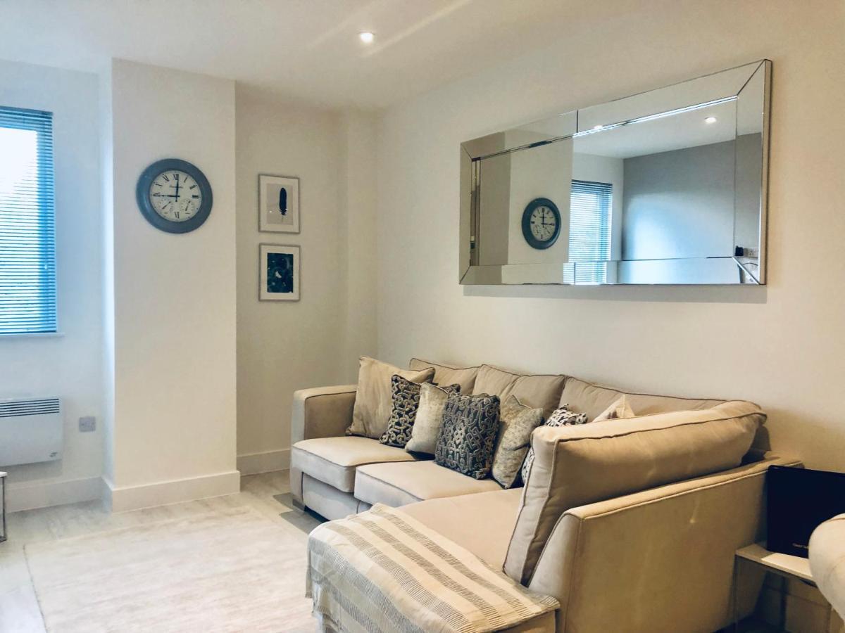 Snapos Luxury Serviced Apartment - Meridian House Bedford Luaran gambar