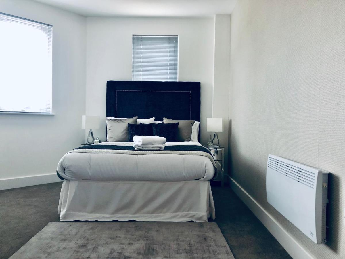 Snapos Luxury Serviced Apartment - Meridian House Bedford Luaran gambar