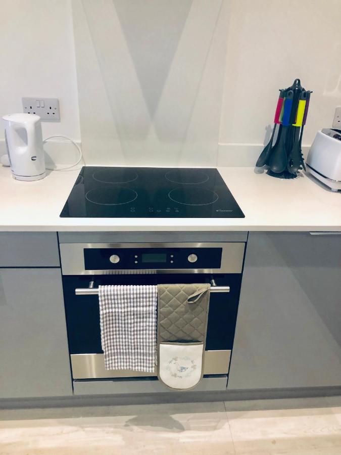 Snapos Luxury Serviced Apartment - Meridian House Bedford Luaran gambar