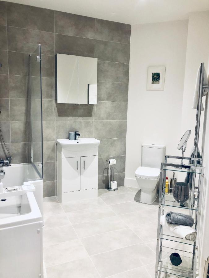 Snapos Luxury Serviced Apartment - Meridian House Bedford Luaran gambar